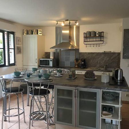 Beautiful Ground Floor 2 Bedroom Apartment Honfleur Eksteriør billede