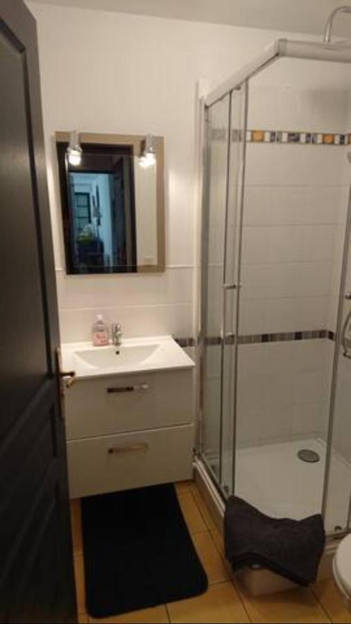 Beautiful Ground Floor 2 Bedroom Apartment Honfleur Eksteriør billede